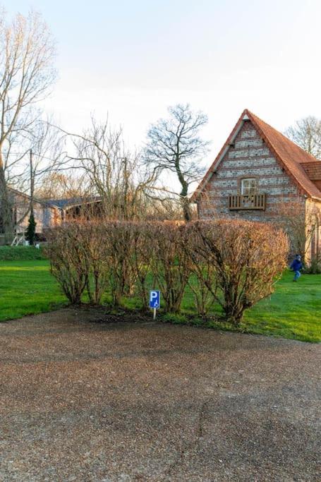 Le Clos Saint Vincent Manneville-es-Plains Ngoại thất bức ảnh